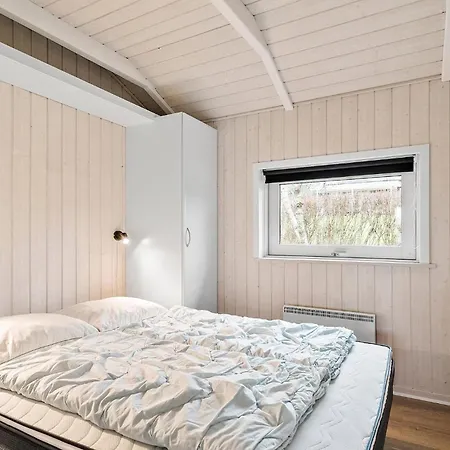 Awesome Home In Hejls With Sauna *