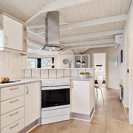 Slaenvaenget Xii Semesterbostad