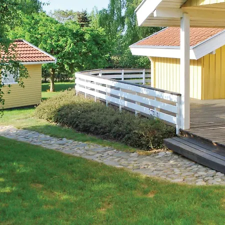 3 Bedroom Beautiful In Holiday home Hejls